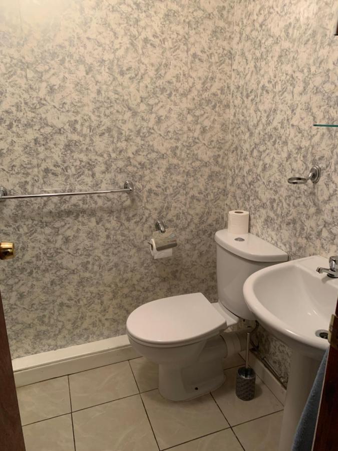 Fountains Hotel رنكورن المظهر الخارجي الصورة